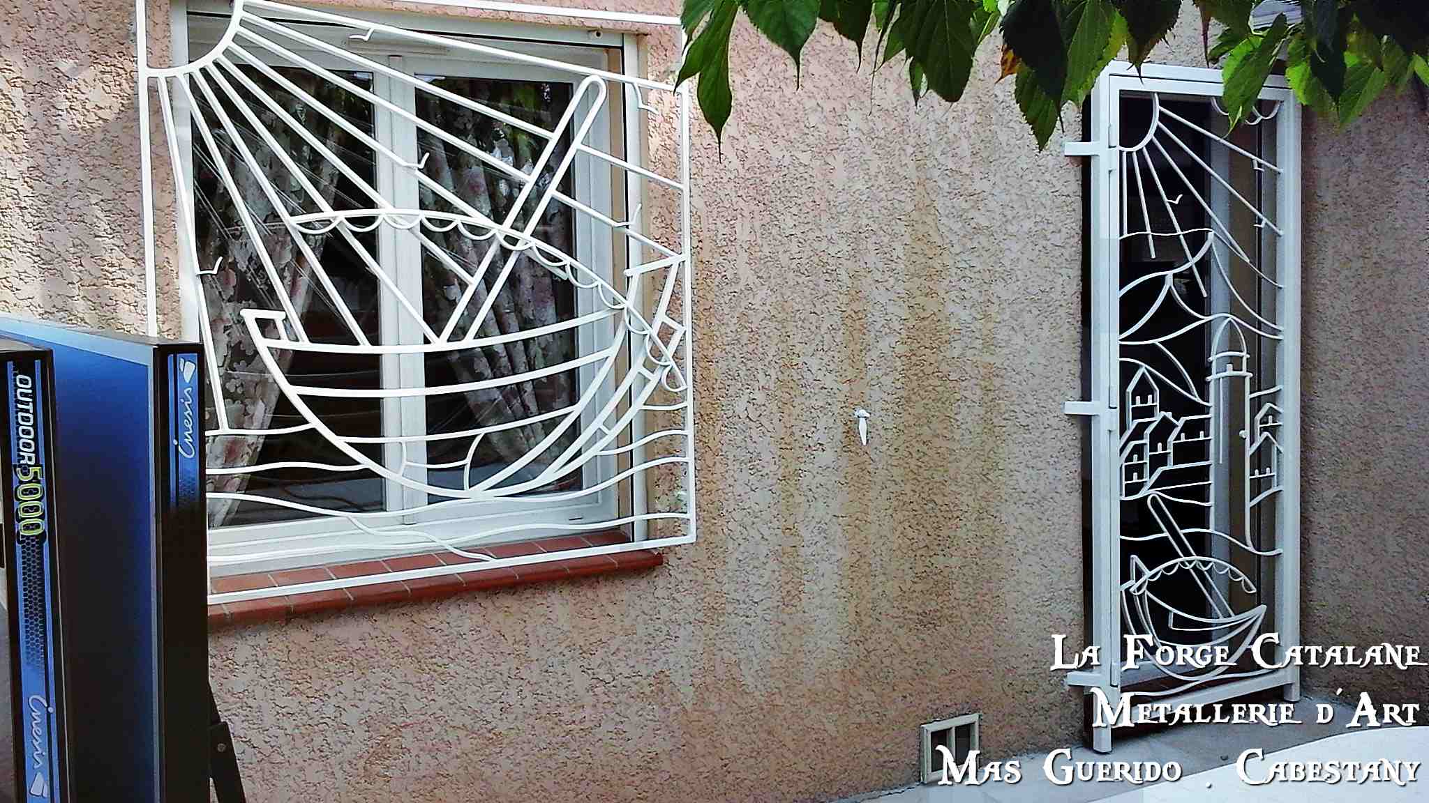 grille fixe et articulee 1 vantail soleil collioure barque fer Forge Catalane Cabestany.jpg